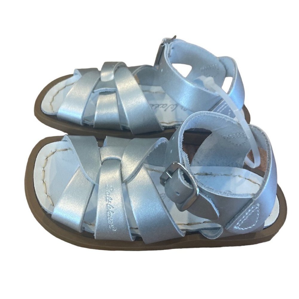NWOB Boutique Original Salt Water Silver Leather Sandal Toddler 6 sun
